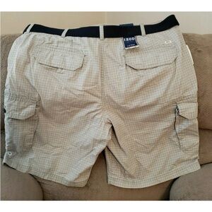 NWT Izod Saltwater Cargo Shorts 6 Pocket Flat Front Belt Gray Check 42